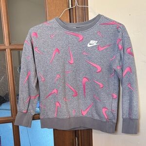Nike Swoosh Crewneck! Youth Medium (8)